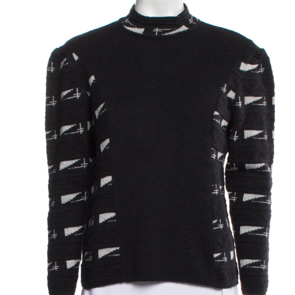 Courrèges women's wool sweater